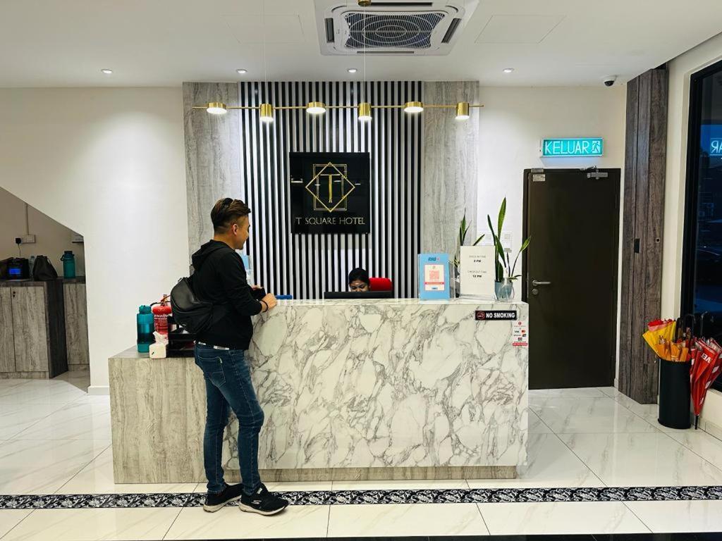 T Square Hotel Ipoh Exteriör bild
