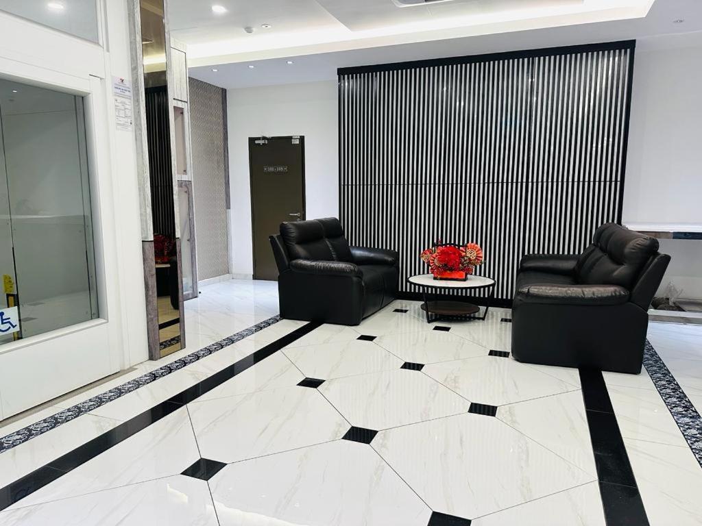 T Square Hotel Ipoh Exteriör bild